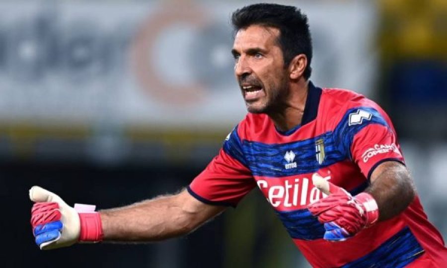 Buffon rezulton pozitiv me koronavirus