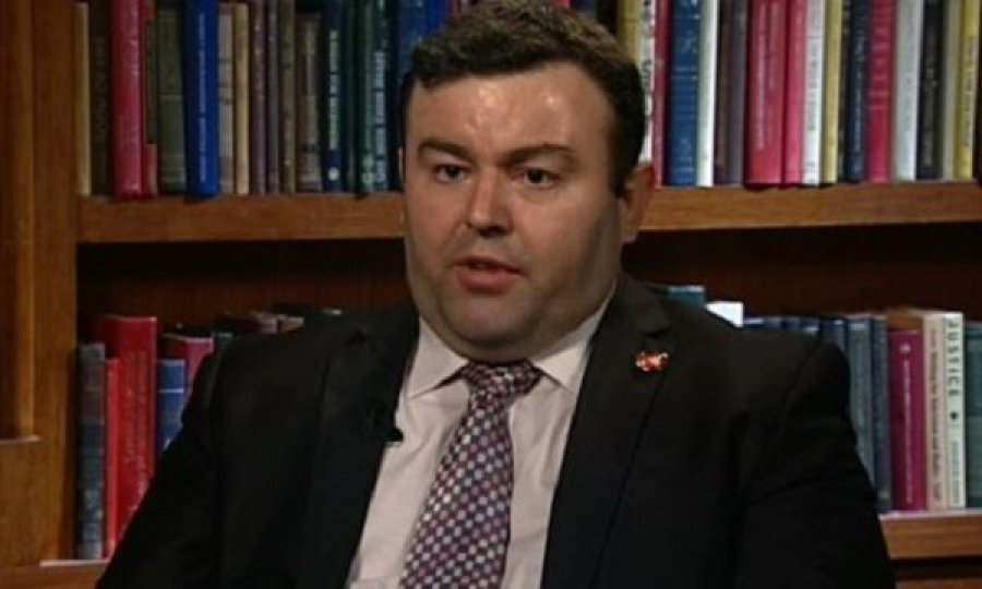 Bislimi në bisedën me ambasadorin amerikan kërkon zbardhjen e vrasjes së Tahir Zemajt