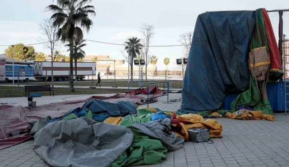 Era e fortë ngre lodrën në ajër, vdes vajza 8 vjeçe