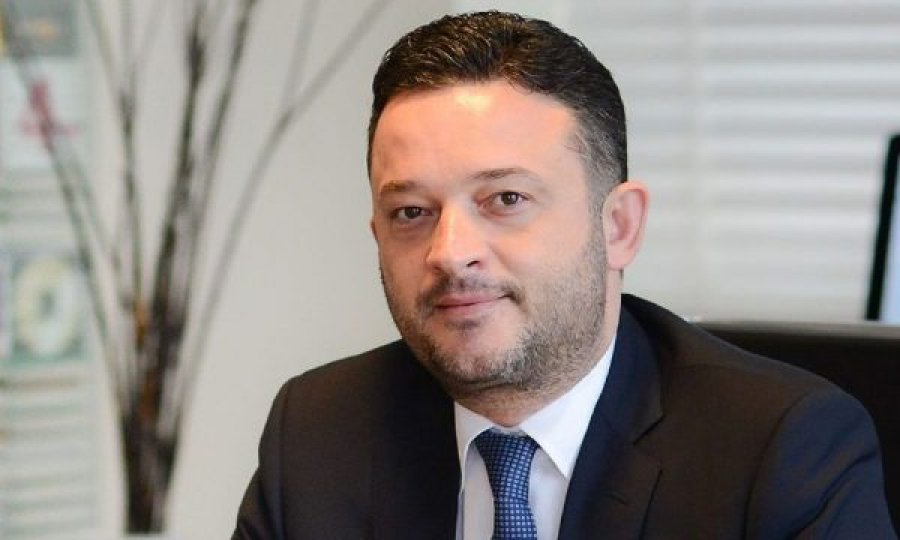 I akuzuari për shumë vepra penale, pronari i “Sistina Acibadem” lirohet nga paraburgimi pasi jep garanci 11 milionë euro