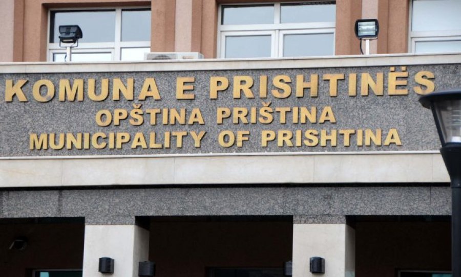 Zhbllokohet Prishtina, sot konstituohen institucionet e Komunës