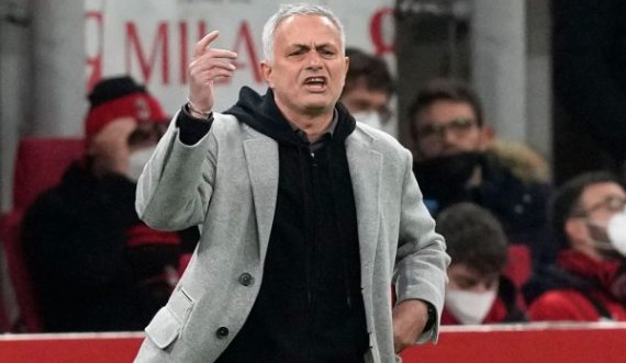 Mourinho pas humbjes: “Jam shumë i lumtur që e kam refuzuar Milanin”