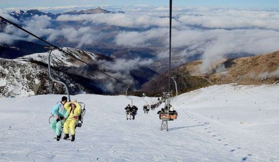 Oda e Hotelierisë kërkon që të lëshohet teleferiku në Brezovicë: Vaksinimi mos të jetë kusht për hyrje