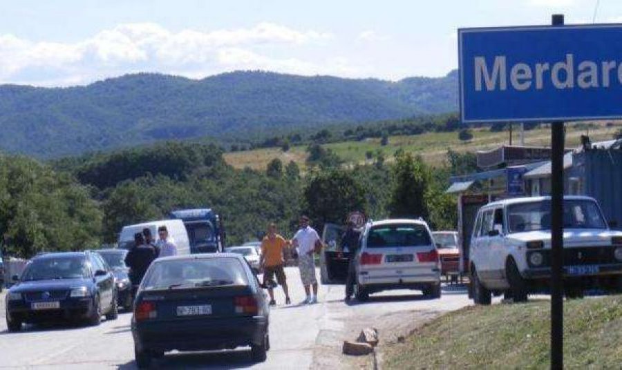 Pritje deri në 3 orë në Merdare për të dalë nga Kosova