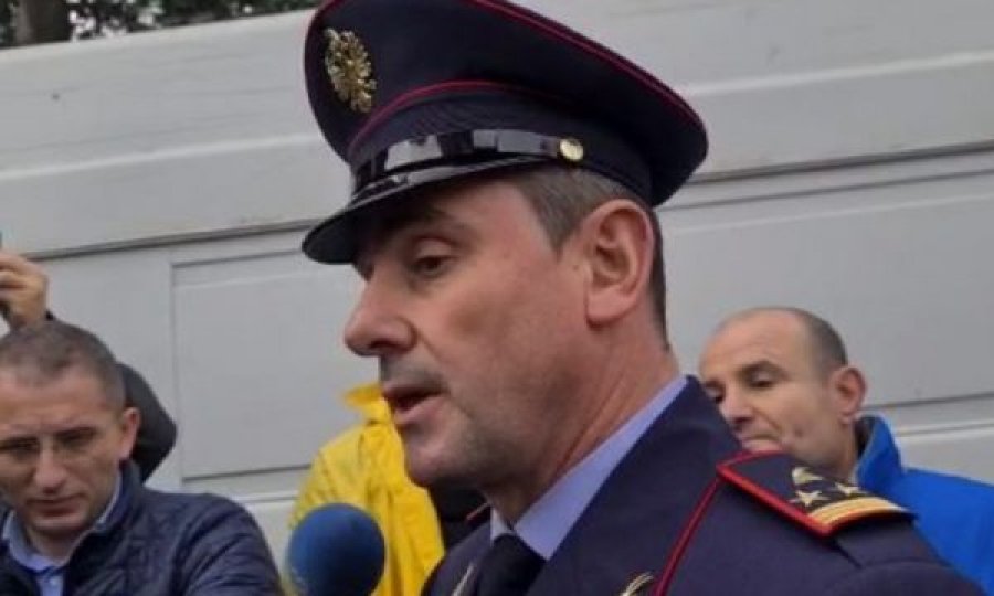 Drejtori i Policisë së Tiranës: Ndërhymë pas thirrjes me telefon nga drejtuesit e PD, dy të lënduar