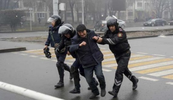164 viktima dhe mbi 2 mijë të plagosur në Kazakistan