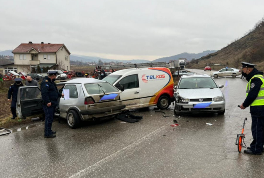 Taksisti ilegal që vdiq në aksidentin në Lupç, punonte si mësues 