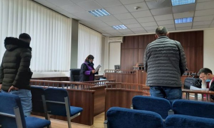Falsifikoi patentë shoferin e shtetit hungarez dhe ia shiti punëtorit të tij, gjilanasi del para gjykatës