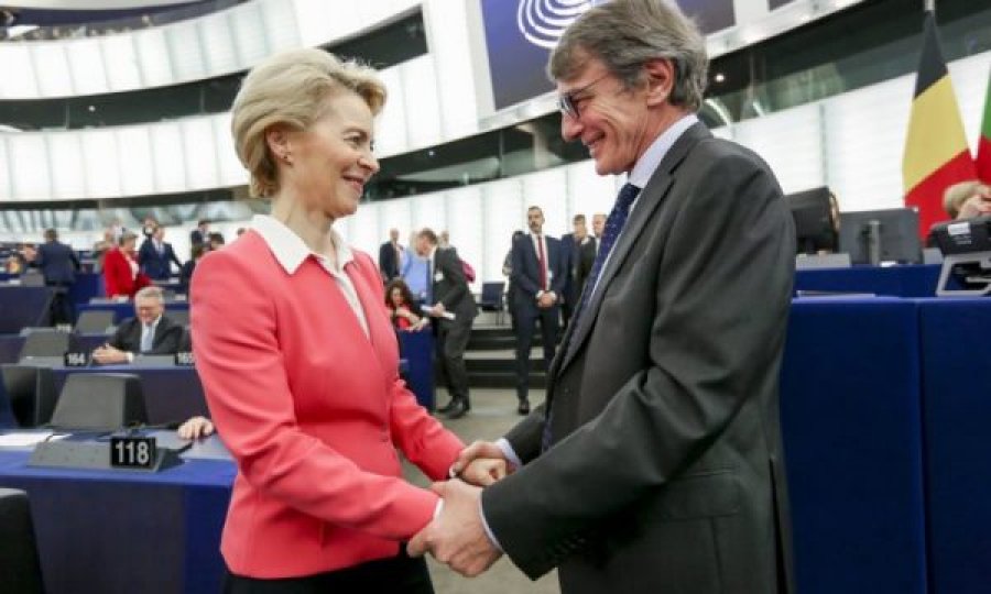 “Ishte europian i madh”, Von der Leyen për vdekjen e David Sassolit