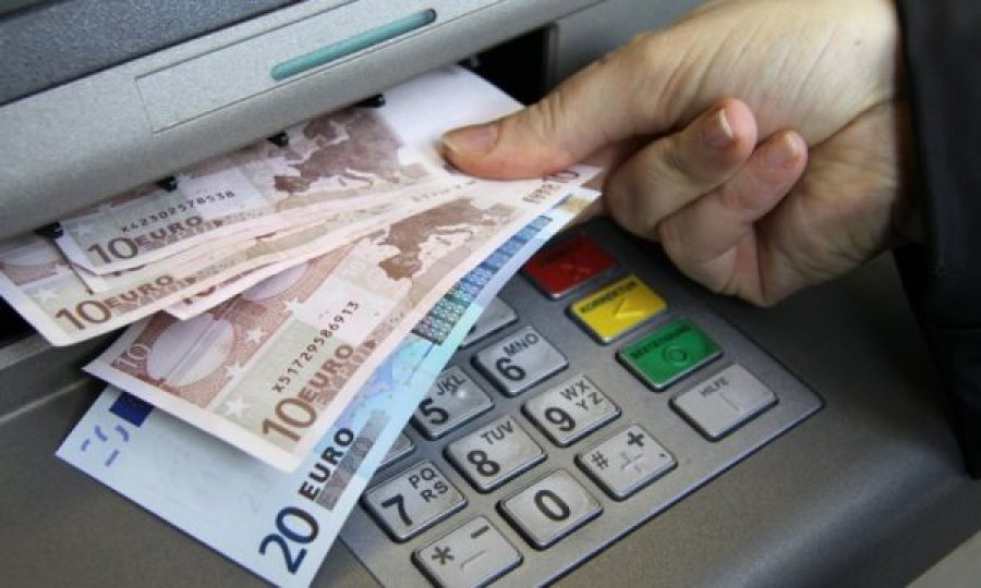 Kosova sot i bëri 100 euro, por sa janë pensionet në vendet tjera