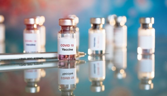 Nuk u vaksinua kundër Covid-19, babai humbet kujdestarinë e djalit