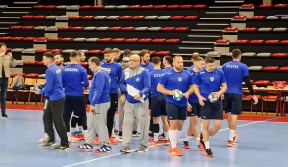Kombëtarja e Kosovës në hendboll arrin në Belgjikë, synohet fitorja