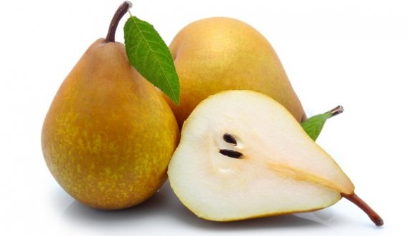 Tri arsye të rëndësishme përse duhet të hani dardhët
