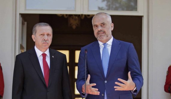 Rama zbulon çfarë i tha Erdogan në takimin e parë: Shqipëria dhe Kosova janë në zemrën time