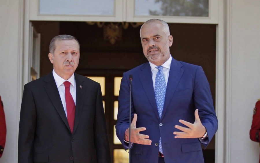 Rama zbulon çfarë i tha Erdogan në takimin e parë: Shqipëria dhe Kosova janë në zemrën time