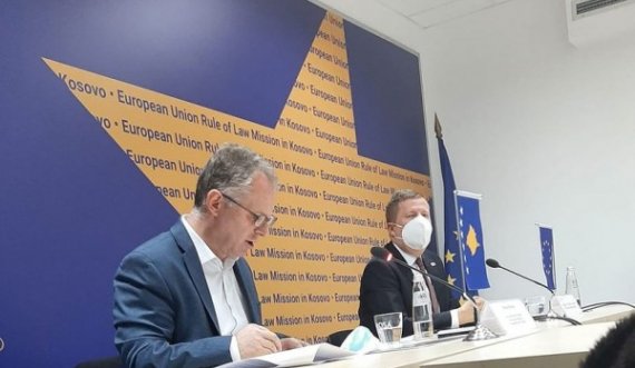 Bislimi takon ambasadorët e BE-së të akredituar në Kosovë, kërkon heqjen e vizave