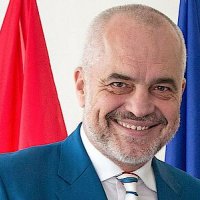 Rama kujton Rugovën në 16 vjetorin e vdekjes, e quan njeriu i madh i historisë së Kosovës