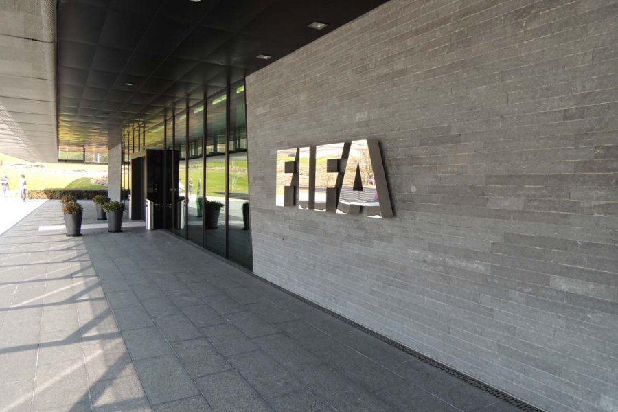 Vjen edhe reagimi i FIFA-s për situatën në FSHF