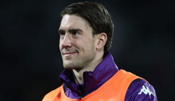 Fiorentina do ta pranojë ofertën 68 milionë funte të Arsenalit për Vlahovic