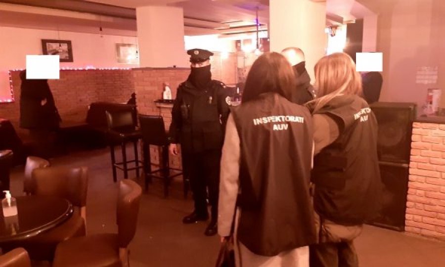Policia aksion në Gjilan, dënon qytetarë e biznese për mosrespektim të masave kundër Covid-19