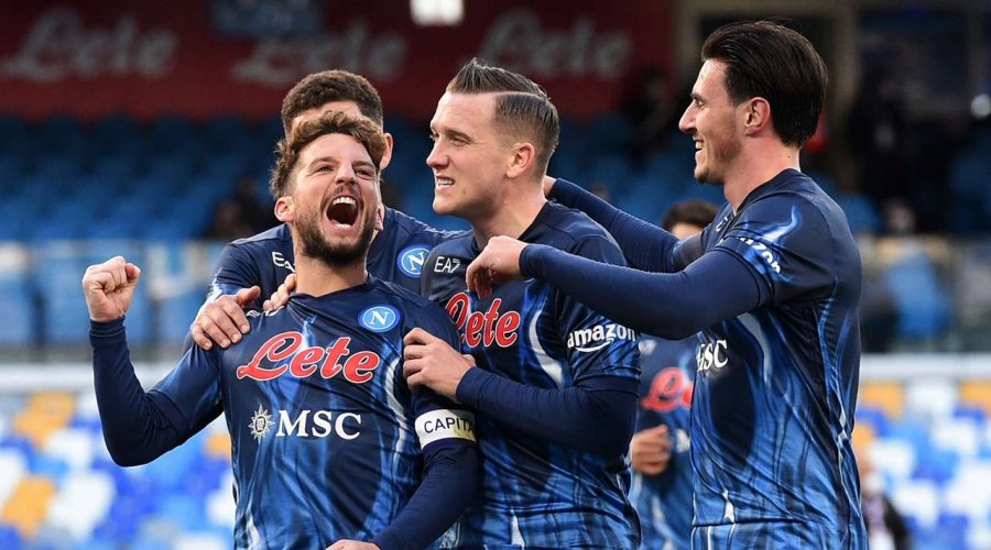 Napoli kërkon çerekfinalen e Kupës së Italisë 