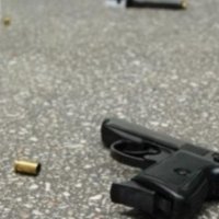 Adoleshenti vret për hakmarrje 65-vjeçarin