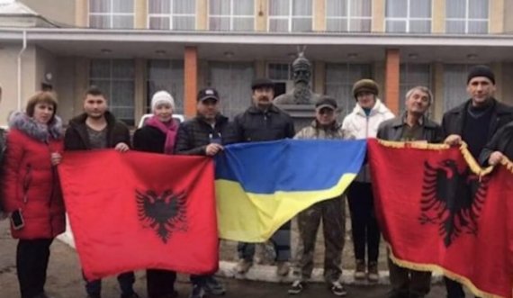 Shqiptarët e Ukrainës gati për Iuftë: Nuk i harrojmë traditat tona, jemi Iuftarak