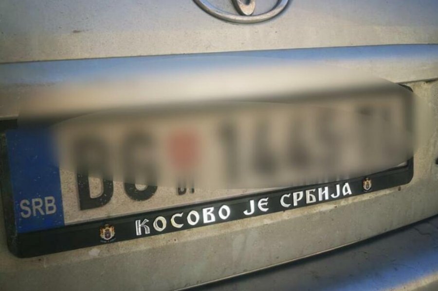 Vjen provokimi i radhës nga Serbia në lidhje me tabelat e veturave! (FOTO)