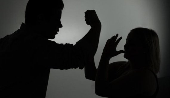 Prokurorët e papërgjegjshëm nuk po e parandalojnë, po e stimulojnë me vetëdije të plotë dhunën në familje