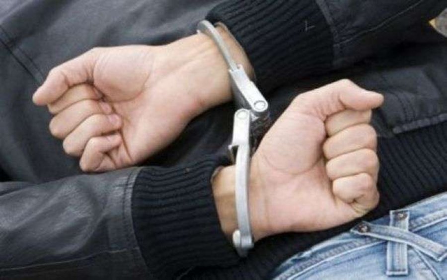 Policia zbulon inskenimin e një grabitjeje, arreston tre të dyshuar në Gjilan