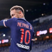 Neymar po lufton me kohën për t’u rikuperuar nga lëndimi