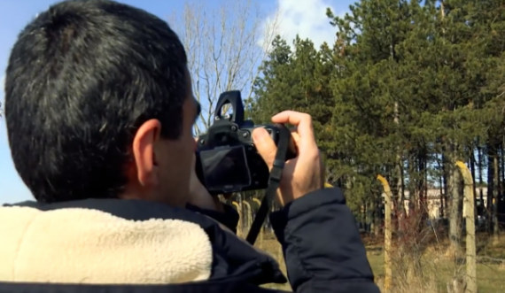 Në fokusin e fotografit të verbër nga Obiliqi