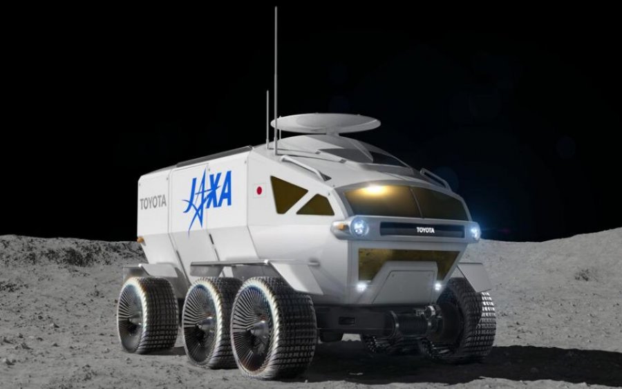 “Toyota” prek hapësirën