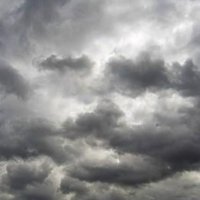 Sor vranësira dhe reshje shiu në shumicën e vendit