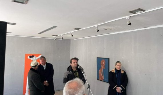 Kritikë për ekspozitën personale të artistit Ardian Tragaj
