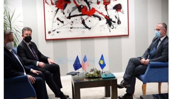 Escobar dhe Lajçak takohen me zëvendëskryeministrin Bislimi