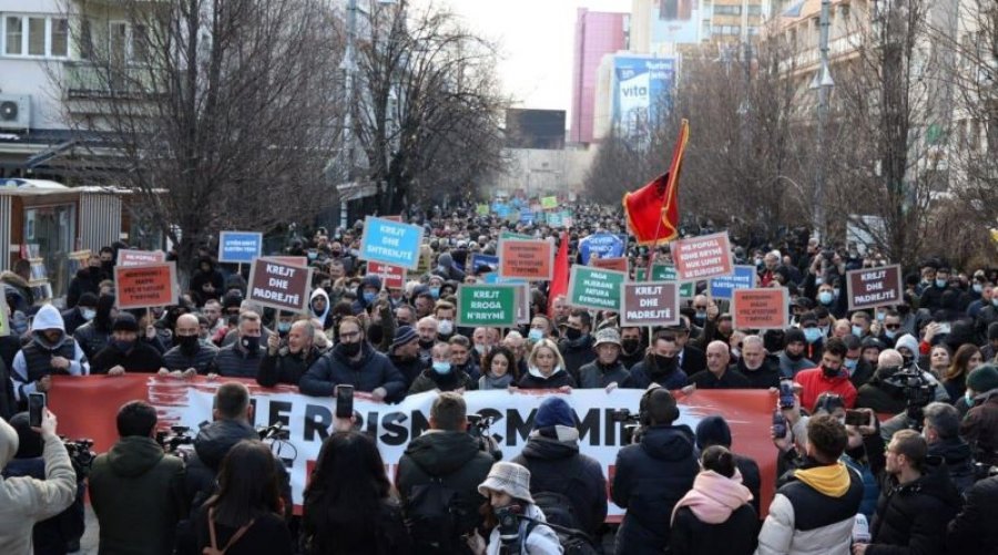 Nushi: Nëse rryma shtrenjtohet, numri i protestuesve do të dyfishohet