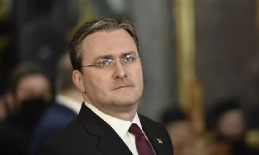 Ministri i Vuçiqit thotë se shqiptarët po punojnë për “Shqipërinë e Madhe”, i ankohet Brukselit