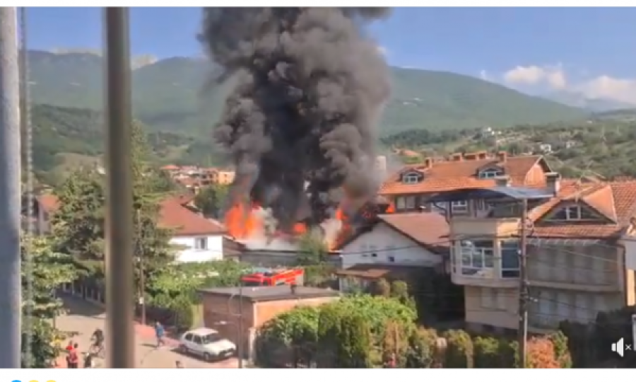 Zjarr i madh në Pejë, pamje nga vendi i ngjarjes