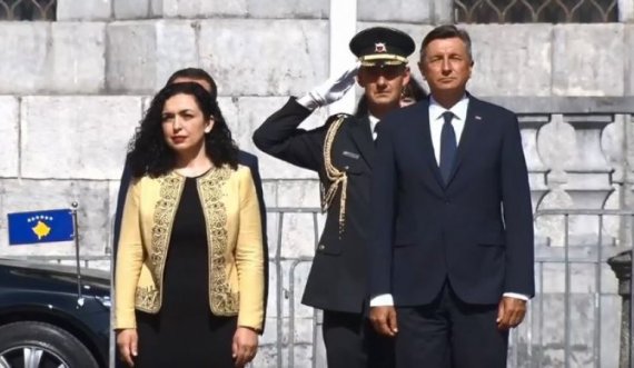 Presidentja Osmani pritet me ceremoni shtetërore në Slloveni