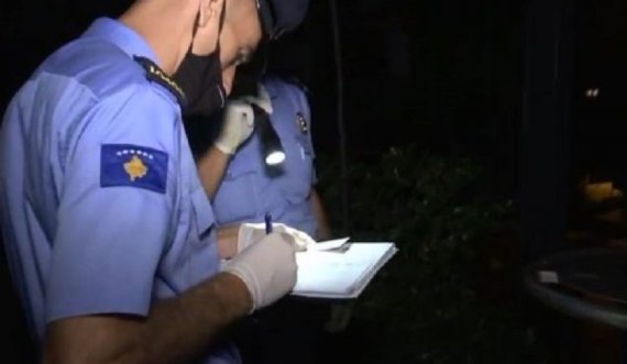 Policët e Kosovës më shumë po i ndalojnë femrat për t’ua marrë numrat e telefonit, sesa për t’i dënuar