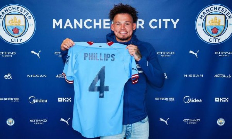 Man City e zyrtarizon Phillipsin, futbollisti anglez në “qiellin e shtatë”