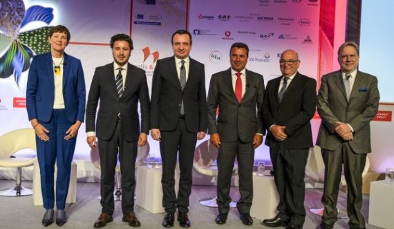 Kurti nga Athina këmbëngul në Procesin e Berlinit: Mund të sjellë një valë që do të ngrinte të gjitha anijet në Ballkanin Perëndimor