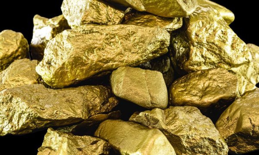 Perëndimi po e shqyrton mundësinë që ta ndalojnë importin e arit rus