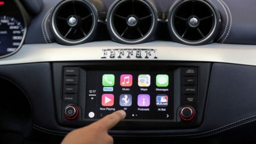 Disa përdorues do të mund të paguajnë karburantin duke përdorur CarPlay me iOS 16