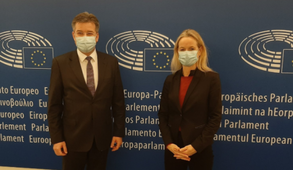 Von Cramon: Fundi i mandatit të Lajçakut duhet të jetë fundi i dialogut mes Kosovës dhe Serbisë