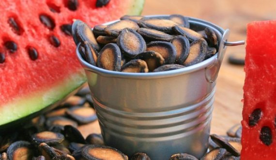 Farat e shalqirit janë një burim vitaminash për organizmin