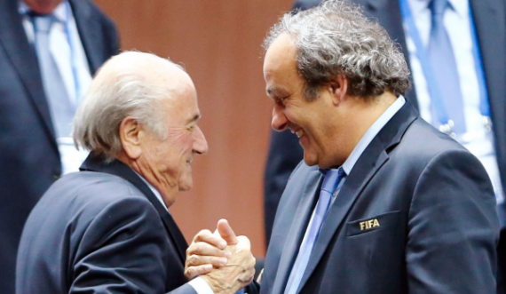 Sepp Blatter dhe Michel Platini lirohen nga akuzat për korrupsion