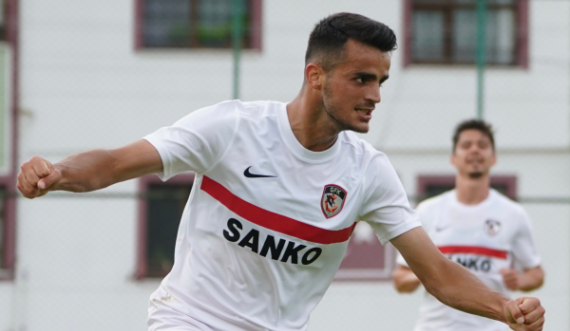 Veliu e shënon golin e parë për Gaziantepin