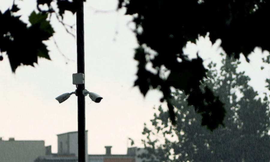 Zbulohet misteri i kamerave që vëzhgojnë veriun e Kosovës